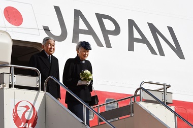 Kaisar Jepang Kunjungi Memorial PD II di Filipina