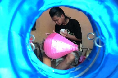 Jelang Imlek Pengrajin Lampion Banjir Pesanan