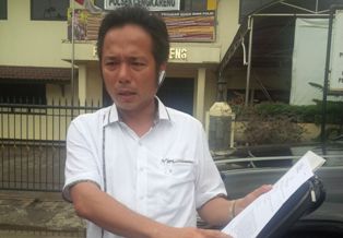 Penagih Utang Ancam Habisi Pengacara & Keluarganya