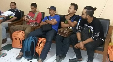 Lima Eks Gafatar Tiba di Youth Center Yogya