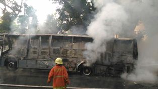 Bus TransJakarta yang Terbakar di Latuharhari Tak Laik Operasi  