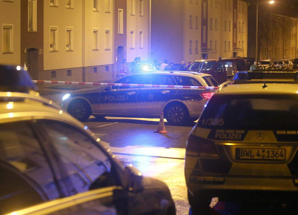 Polisi Jerman di lokasi pelemparan granat (Foto: AFP)