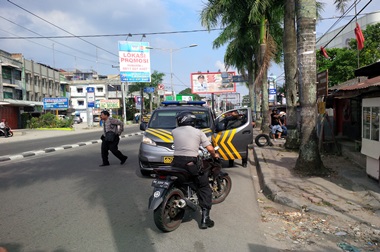 Polisi Lepaskan Empat Tembakan di Jalan Juanda