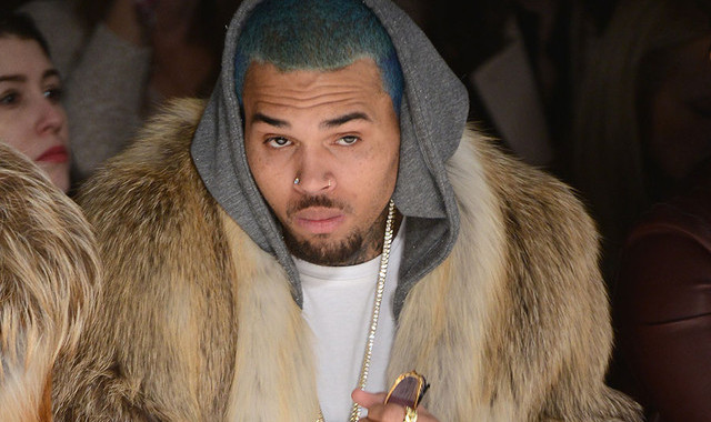 Chris Brown Kritik Pemeran Michael Jackson Aktor Berkulit Putih