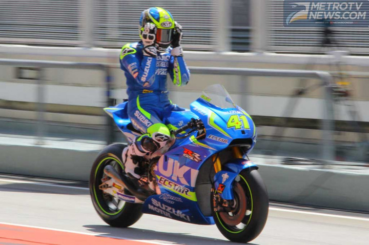 Teknologi <i>Anti Fog</i> di <i>Visor</i> Helm Espargaro Bekerja 30 Detik