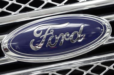 Saham Ford Terjun Bebas, Terburuk dalam Tiga Tahun 