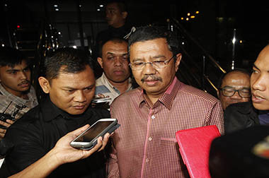 Gara-gara Nikahi Evy, Gatot Diinterpelasi DPRD Sumut