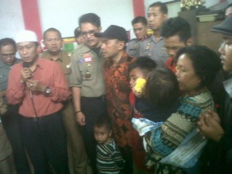 Baca Dua Kalimat Syahadat, Warga Terima Eks Gafatar