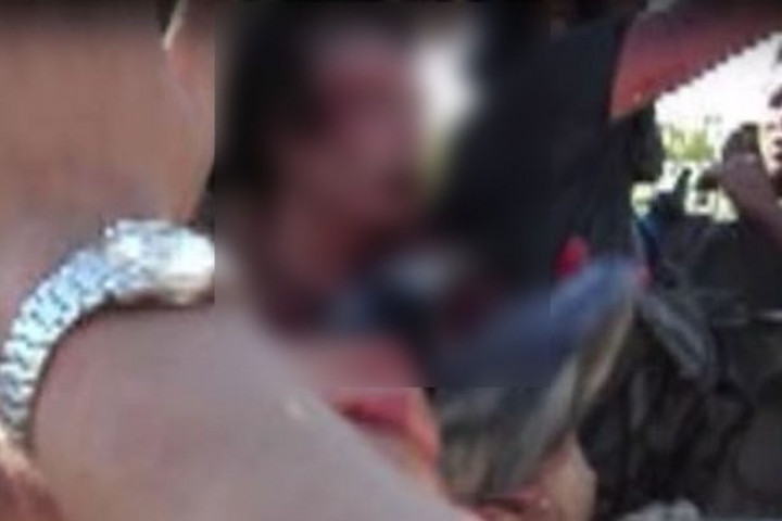 Foto Langka Kematian Moamar Khadafi Beredar 