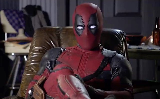Deadpool Sindir Pemain American Football