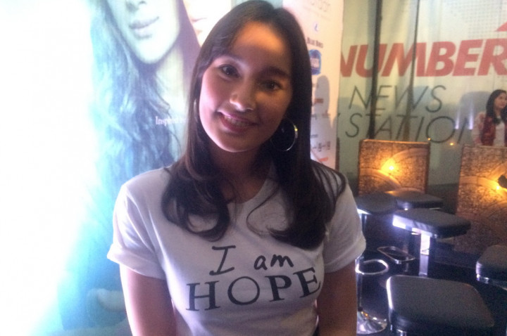 Tatjana Saphira Hampir Gunduli Rambut