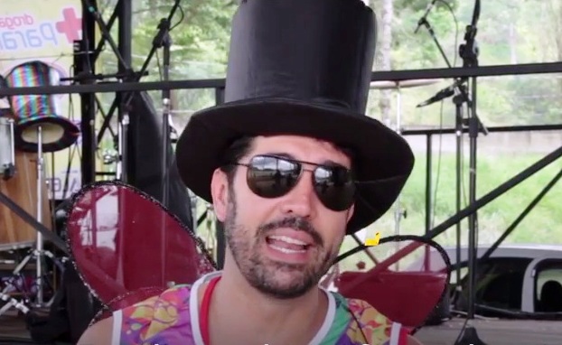 Band di Brasil Ciptakan Lagu Pengusir Virus Zika