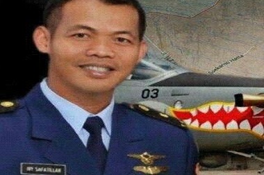Mayor Ivy Tewas saat Lakukan <i>Test Flight</i> Super Tucano 