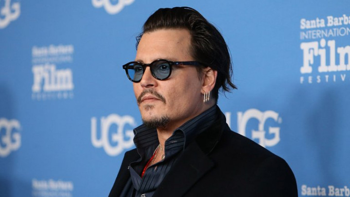 Johnny Depp Bintangi Film Remake Invisible Man