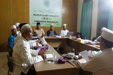 MUI Pamekasan Terbitkan Fatwa Haram Valentine's Day