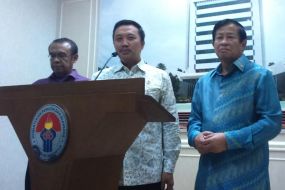 Menpora Belum Laporkan Pertemuan dengan Tim Adhoc ke Presiden
