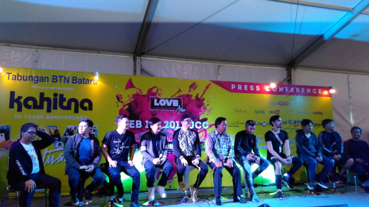 Puluhan Musisi Meriahkan Konser 30 Tahun Kahitna