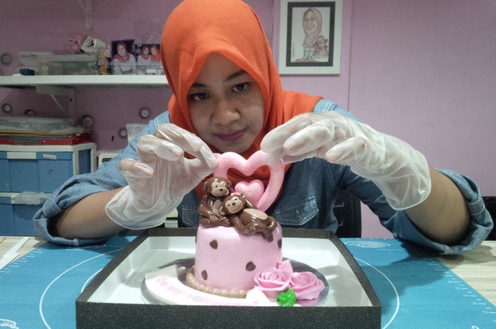 Rayakan Valentine dengan Cupcake Animasi