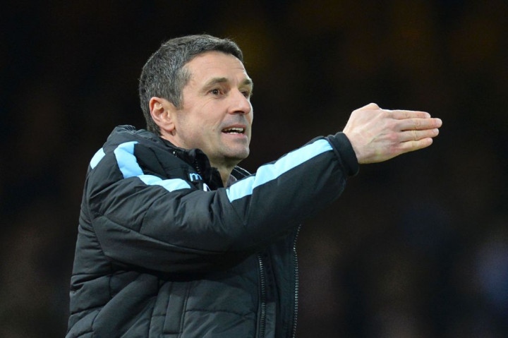 Usai Dibantai Liverpool, Pelatih Aston Villa Minta Maaf