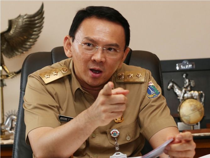 Ahok: Metromini Kita 'Habisi' Bertahap