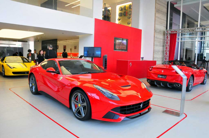 Ferrari Patenkan Teknologi <i>Supercar Hybird</i>  