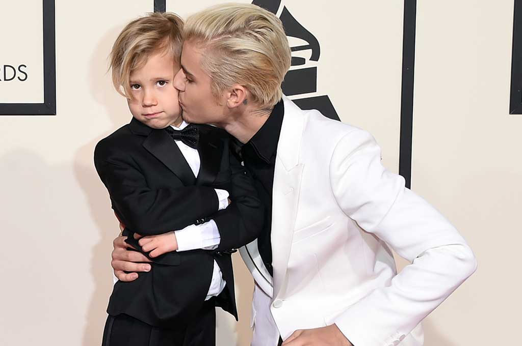 Justin Bieber Ajak Adiknya Hadiri Grammy Awards