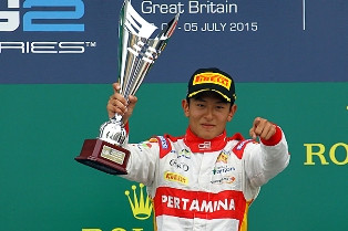 Rio Haryanto Berharap Balapan Satu Musim Penuh 