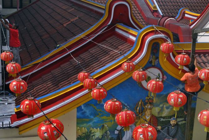 History of Babah and Nyai in Indonesia