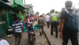 Ibu di Kalijodo Khawatir Suami dan Anaknya Jadi Rampok