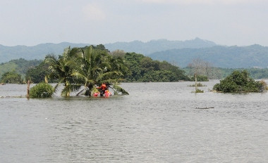 Pencarian Korban Waduk Jatigede Libatkan Keluarga