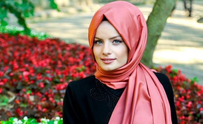 Turkish Style Hijab Popular in Indonesia