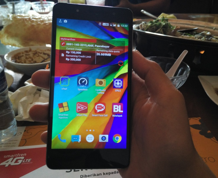 Spesifikasi Andromax E2 dan Andromax R2 