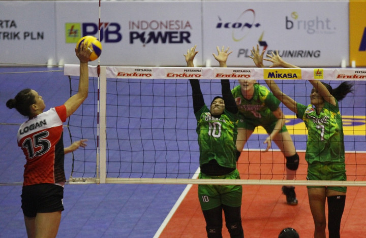 Tim Putri Jakarta Pertamina Energi Atasi Gresik Petrokimia