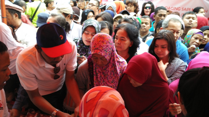 Tekan Harga, Kementan dan PT Berdikari Obral Daging di CFD