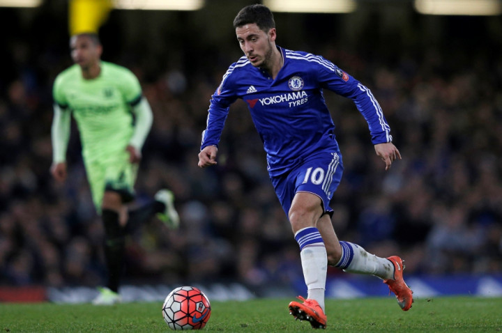 Hazard Gemilang, Chelsea Pesta Gol ke Gawang Manchester City