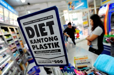 Bali Belum Keluarkan Edaran Kantong Plastik Berbayar
