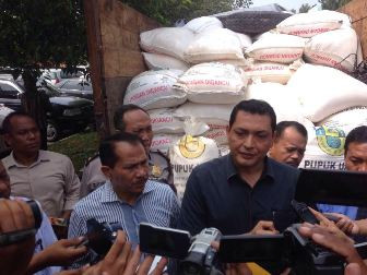 Polda Sumut Sita 64 Ton Pupuk Bersubsidi dari Gudang Pengoplosan