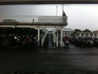 Tak Kantongi Izin, Parkir Dua Lantai di Stasiun Bogor Ditutup