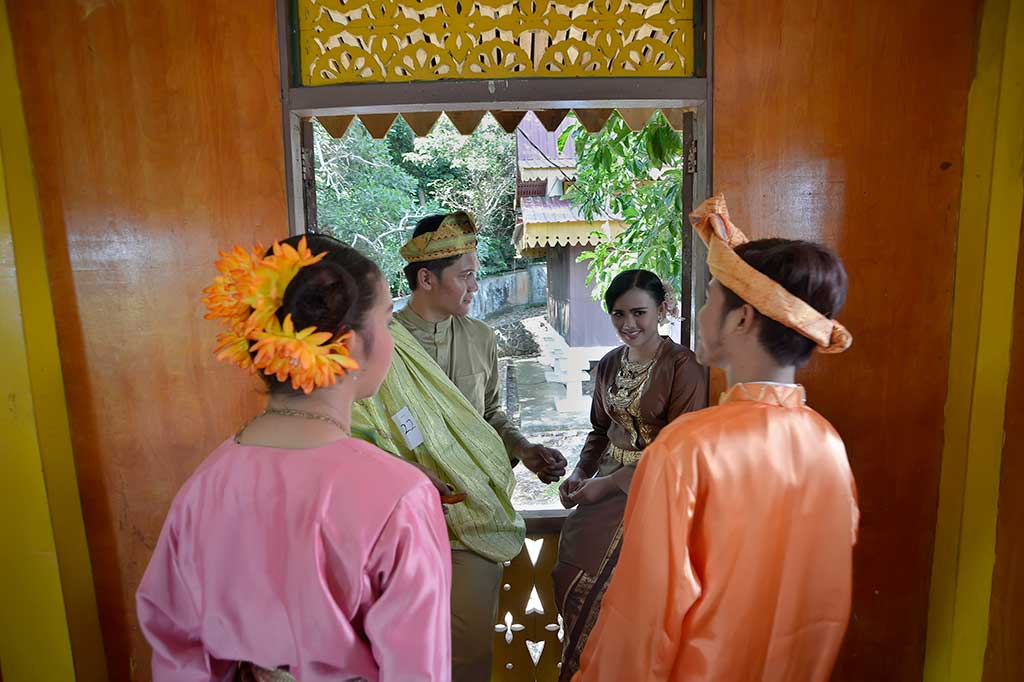 Lomba Busana Adat Melayu