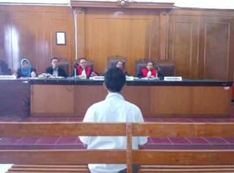 Demi Bertahan Hidup, Tosan Pura-pura Mati