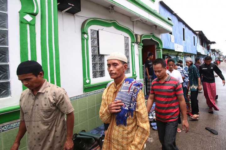 Salat Jumat Terakhir di Kalijodo