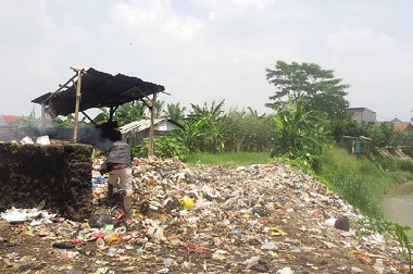 Setelah Dapat Adipura 2015, TPS Liar Muncul di Bandung