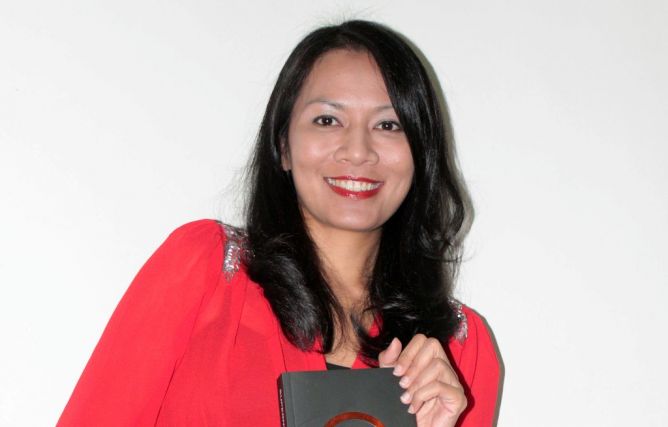 Rampungkan Novel Terakhir Supernova, Dewi Lestari 'Ngungsi' ke Hotel