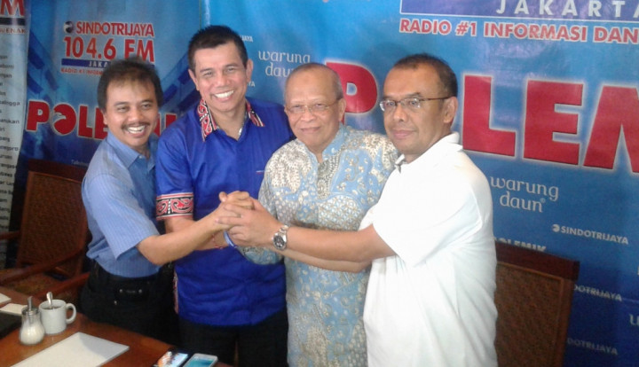 Hinca dan Gatot Berbisik-bisik, Ini yang Mereka Bicarakan