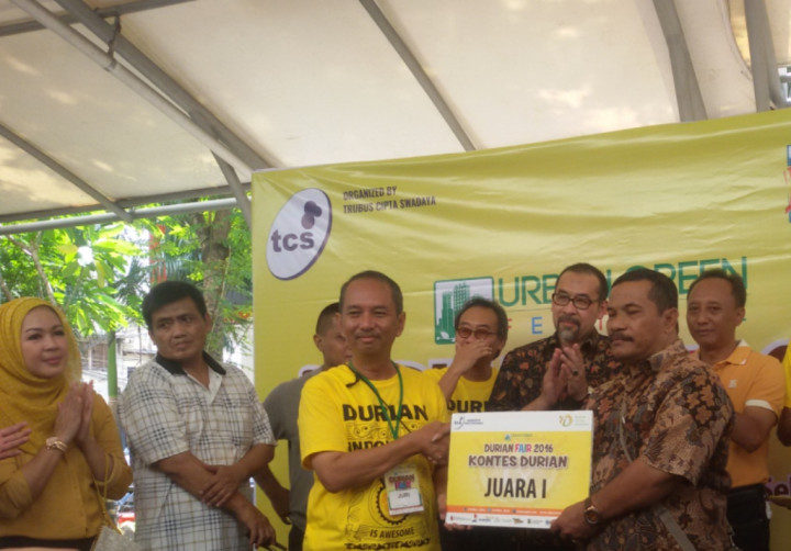 'Si Rouf' Durian Terbaik di Durian Fair 2016