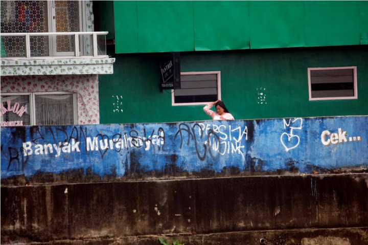 Jelang Penggusuran, Akses Jalan Menuju Kalijodo Ditutup