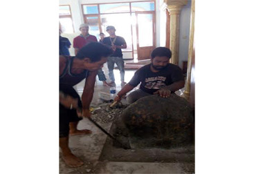 Batu Hitam di Ponpes Jari di Jombang Dibongkar