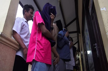 Belasan Santri Keroyok Temannya di Jombang Ditahan di Sel