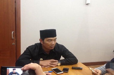 Setelah 'Tolak' DKI 1, Emil Berangkat ke Kanada