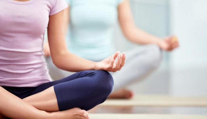 5 Gerakan Yoga Peningkat Gairah Bercinta